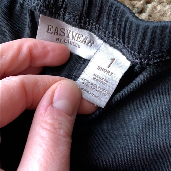 Chico traveler pants black size 1S - Picture 3 of 3